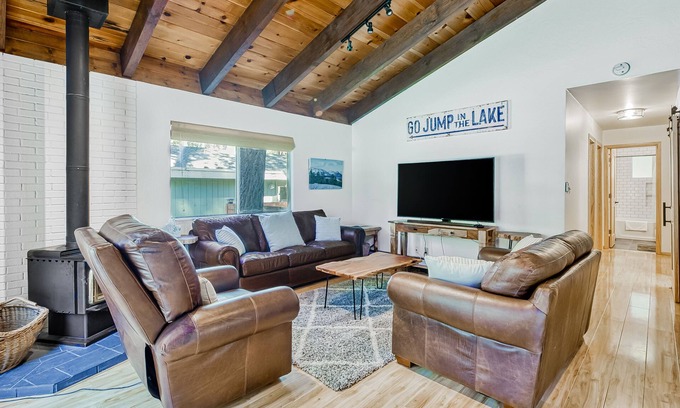 Montgomery Estates House | Family Home with Fast WiFi, Wood Stove, Firepit, & Enclosed Yard - Dogs OK