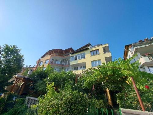 Primorsko House | Family Hotel California
