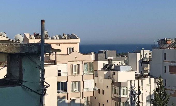 Altnkum Mahallesi House | FAMILY HOUSE. FREE NETFLIX, INTERNET, CABLE TV. VERY CLOSE TO THE SEA