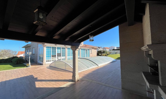 Noalla House | Family house in La Lanzada