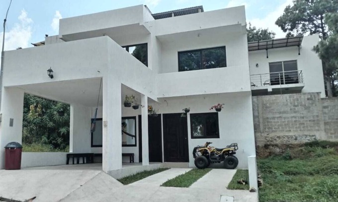 Coban House | Family house with free parking, wifi, in a secured residencial complex