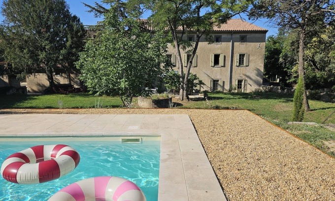 Cesseras House | Family mansion with large swimming pool and air-conditionned bedrooms