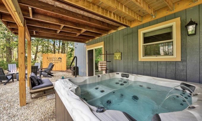 Tobyhanna House | Family Mountain Retreat - Hot Tub - Sauna - Fire Pit- Game Room - Fireplace