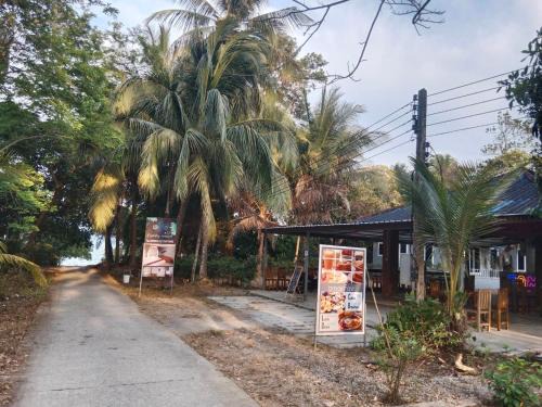 Ranong House | family resort