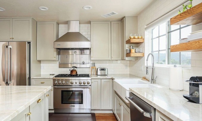 Arroyo Grande House | Family Retreat | Stunning Views | Modern Amenities