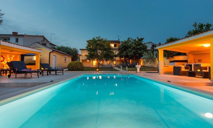 Zbandaj Villa | Family Villa for 12 people in Istria Croatia with a rustical touch