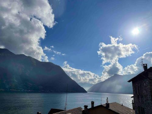 Colonno House | FANTASTI-Casa al Lago