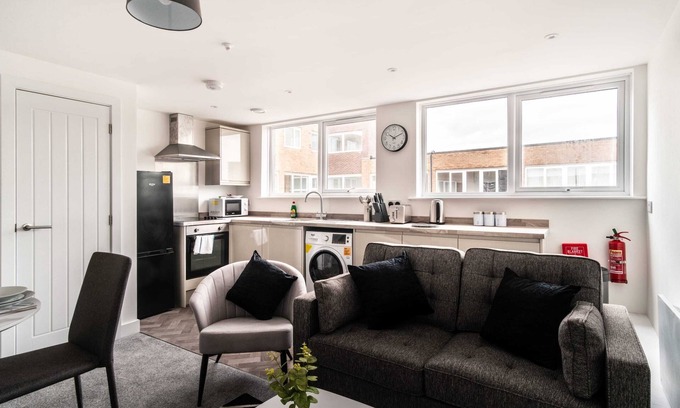 Wrexham Apartment | Fantastic 1 Bed Apartment in Central Wrexham