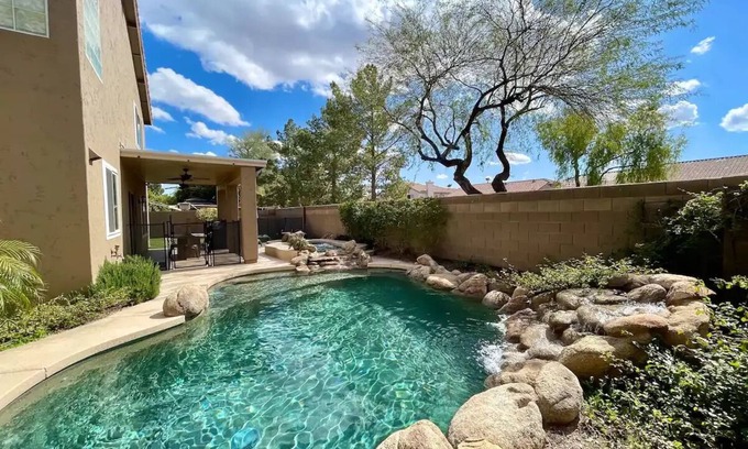 Kaufman And Broad At Cooper Ranch House | Fantastic Family Fun 5BR w Pool/Spa in Gilbert