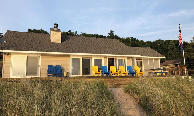 Montague House | Fantastic Lake Michigan beachfront property in Montague Michigan.