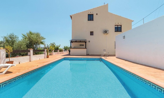 Almunecar House | Fantastic vacation home with stunning panoramic views of the Sierra.