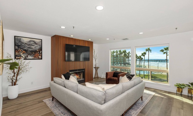 Imperial Beach Condo | Fantastic Views - Oceanfront 2 Bedroom - - Remodeled March 2025