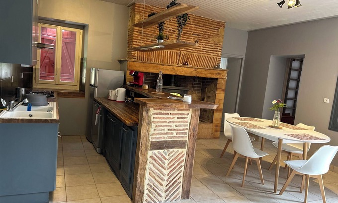 Lalinde Apartment | Farm cottage