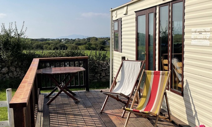 Ballyshannon Cabin | Farm Stay Property Pets and Families Welcome
