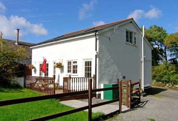 Pentraeth House | Farmhouse Cottage