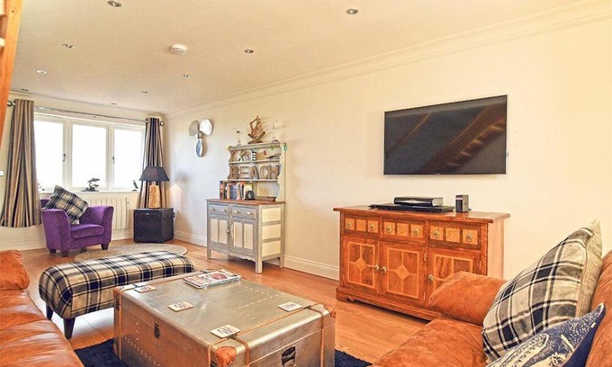 Beadnell House | Farne Cottage