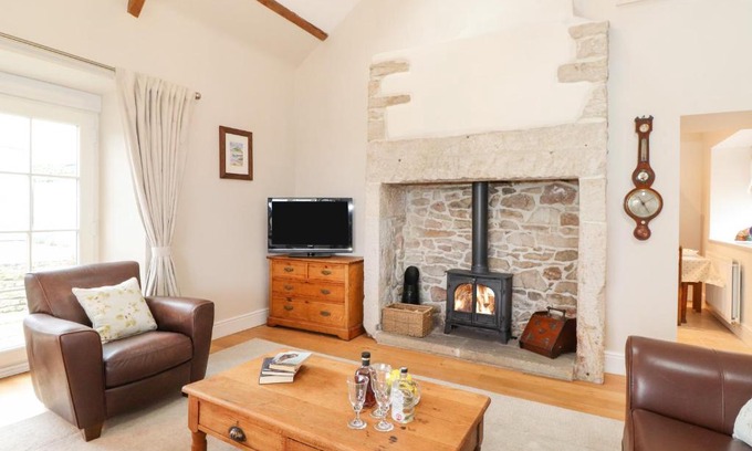 Chathill House | Farnelea