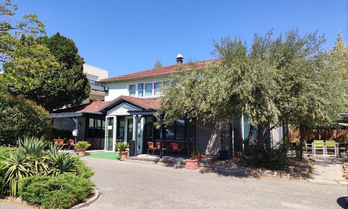 Baillargues Hotel | Fasthotel Montpellier Baillargues