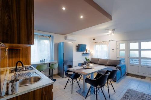 Siofok-Szabadifurdo Apartment | Fatima apartman