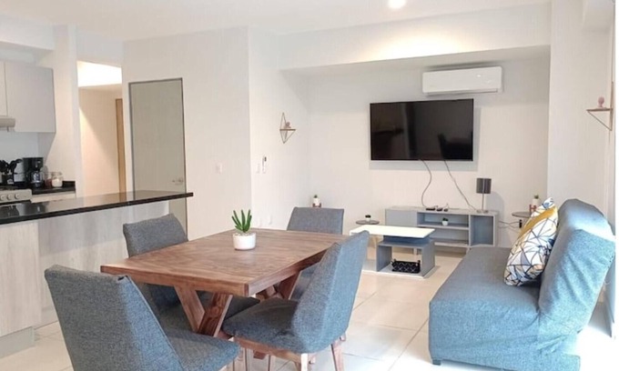 Guadalajara Apartment | Federalismo Aptm 1parking/2br