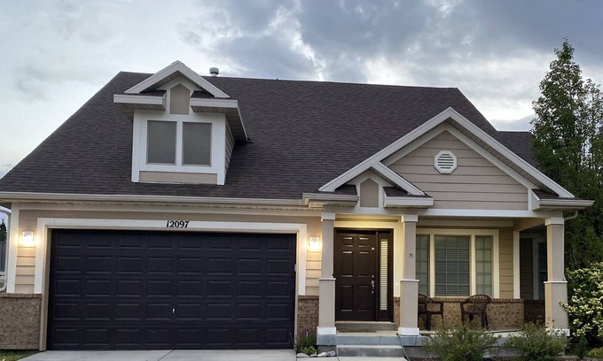 Snowbird House | Feel home when away! Enjoy the Mountain and easy access to outdoor activities!