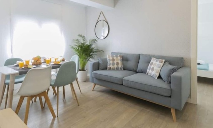 Cornella de Llobregat Apartment | Feel Welcome Barcelona #12