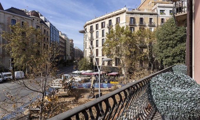 Eixample Hotel | Feelathome Casa Bertrand