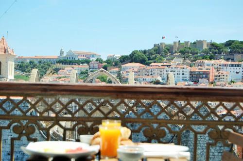 Sacramento House | Feeling Chiado 15