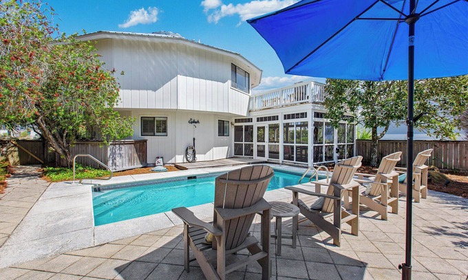 Grayton Beach House | Feeling Octomystic - Grayton, Heated Pool, Golf Cart + Bikes, Pet Friendly!