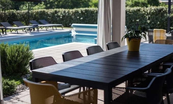 Pobri House | Ferienhaus für 8 Gäste mit 220m² in Matulji