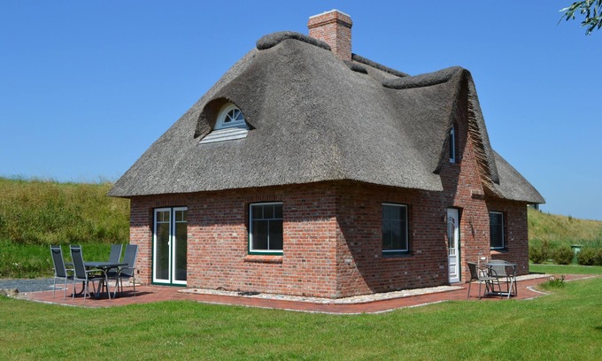 Norderfriedrichskoog House | Ferienhaus "haus Olga" in Oldenswort für 5 Personen