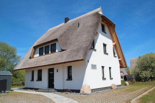Dranske Apartment | Ferienhaus-Wiesengrund