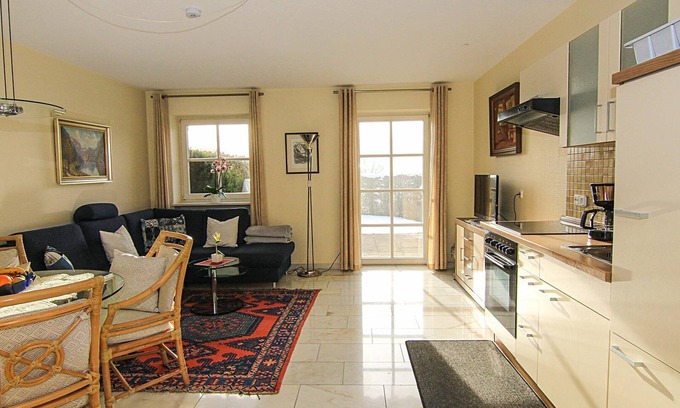 Oberschonau Apartment | Ferienwohnung für 1 bis 3 Personen, 45 qm, mit separatem Schlafzimmer, Wohn-/Schlafraum und Terrasse