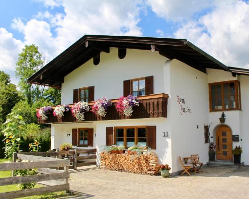 Oberschonau Apartment | Ferienwohnung Justine