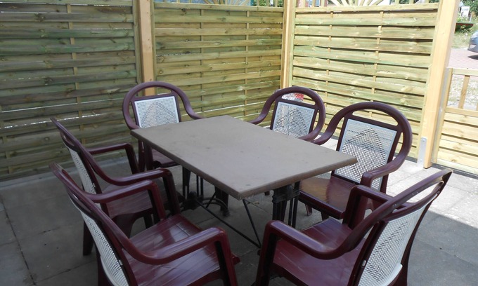 Krakow am See Apartment | Ferienwohnung 1 Terrasse/Seeblick - NEU Ferienpark Blechernkrug