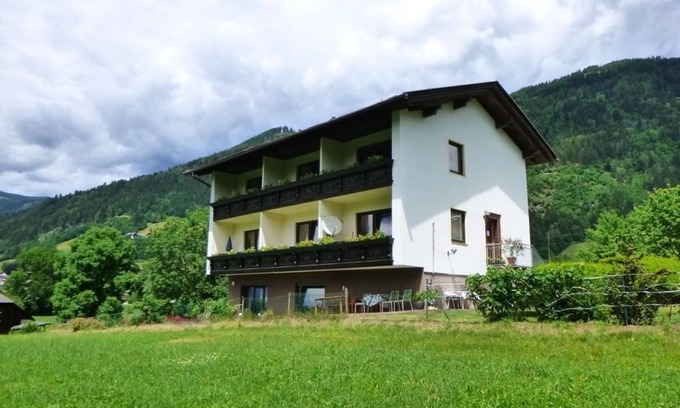 Millstatt Apartment | Ferienwohnung 2 - Gästehaus Anni Maier