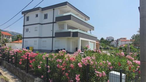 Palit Apartment | Ferienwohnung Adriaperle Villa Casper mit Whirlpool