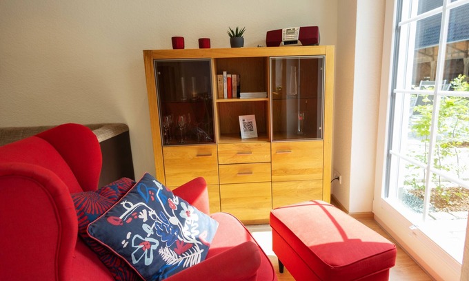 Meschede Apartment | Ferienwohnung Alter Pferdestall, 82 qm, 2 Schlafzimmer, Terrasse, Max. 6 Personen