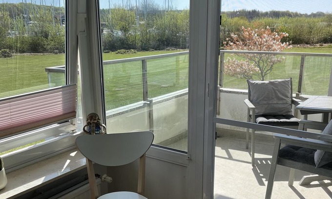 Schausende Apartment | Ferienwohnung Sailing