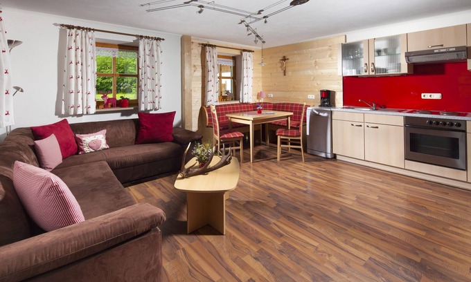 Marktschellenberg Apartment | Ferienwohnung Hoher Göll für 2-6 Personen, 85 qm