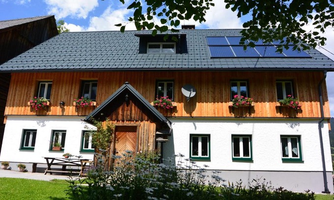 Puergg-Trautenfels Apartment | Ferienwohnung Pöreiterhof
