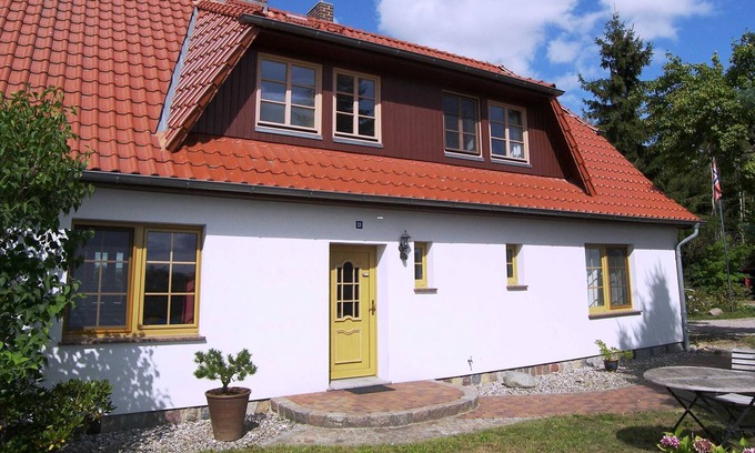 Sauzin Apartment | Ferienwohnung Voigt - Ferienidyll am Peenestrom