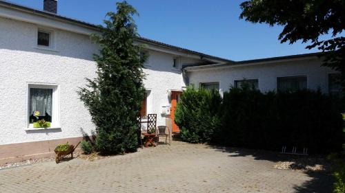 Elmenhorst/Lichtenhagen Apartment | Ferienwohnungen Haus Mecklenburg