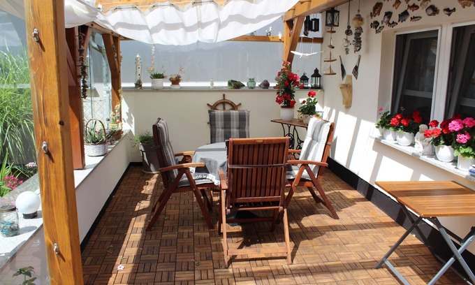 Greifswald Apartment | Ferienzimmer Riesebeck - Holiday room