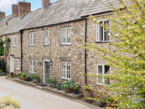 Honiton House | Fern Dale Cottage
