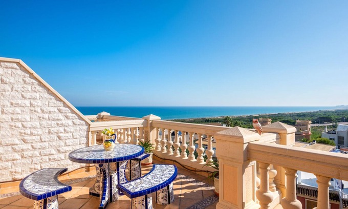 Guardamar del Segura Apartment | *Fewo Mariposa - luxury beach penthouse 200sqm, great sea view, free garage