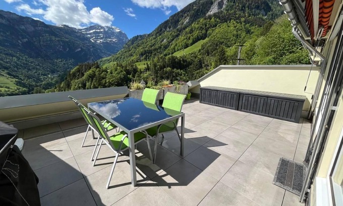 Pfaefers Apartment | Fewo "Taminatal Panorama" in Valens