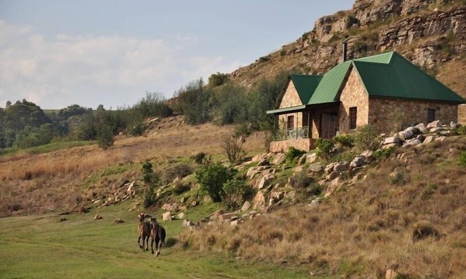 Dullstroom Cottage | Field and Stream