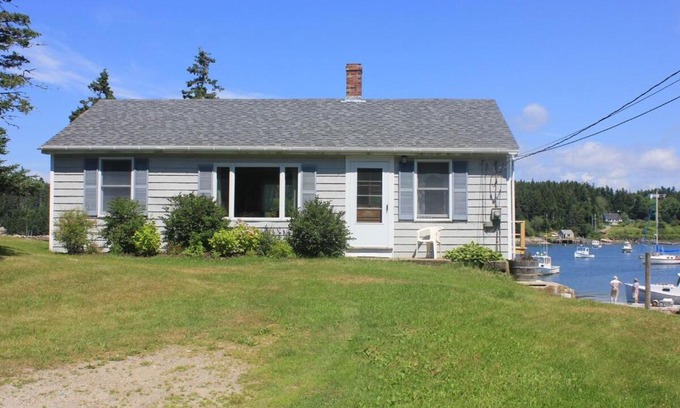 Stonington House | Fifield Lobster Overlook