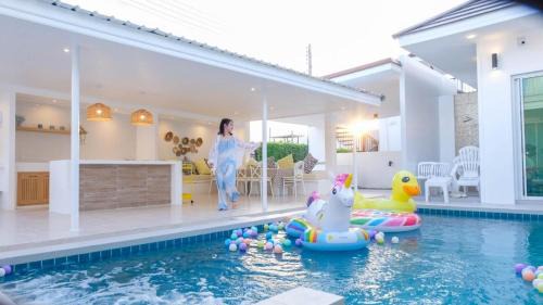 Kao Yai Villa | Fin Camping & Pool Villa